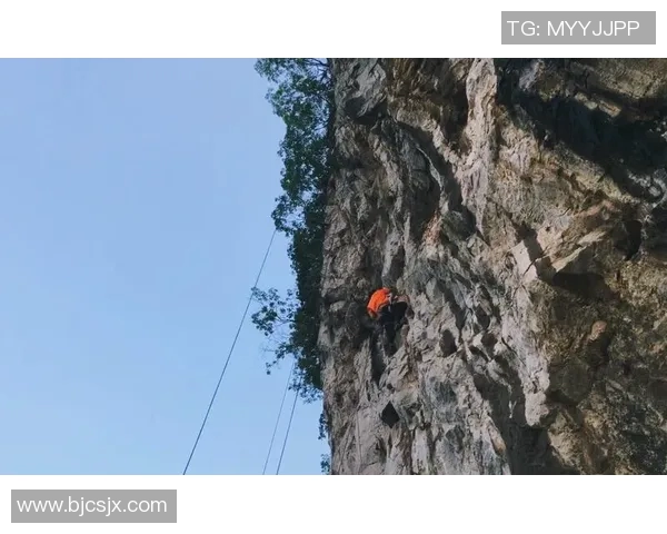 西安攀岩队整体表现分析与战术得失探讨